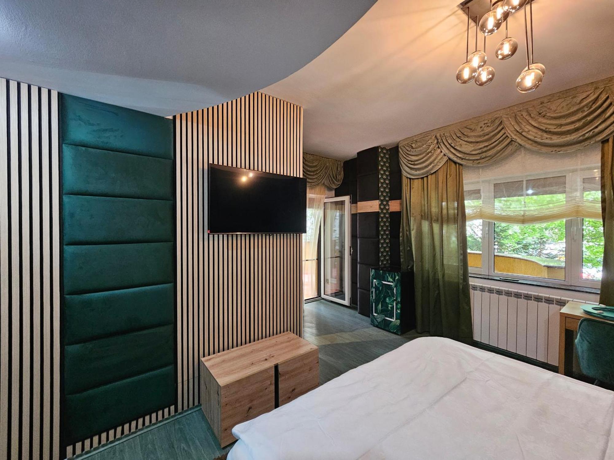 Simple Villa Rooms National Arena Self Check In Bukarest Exterior foto