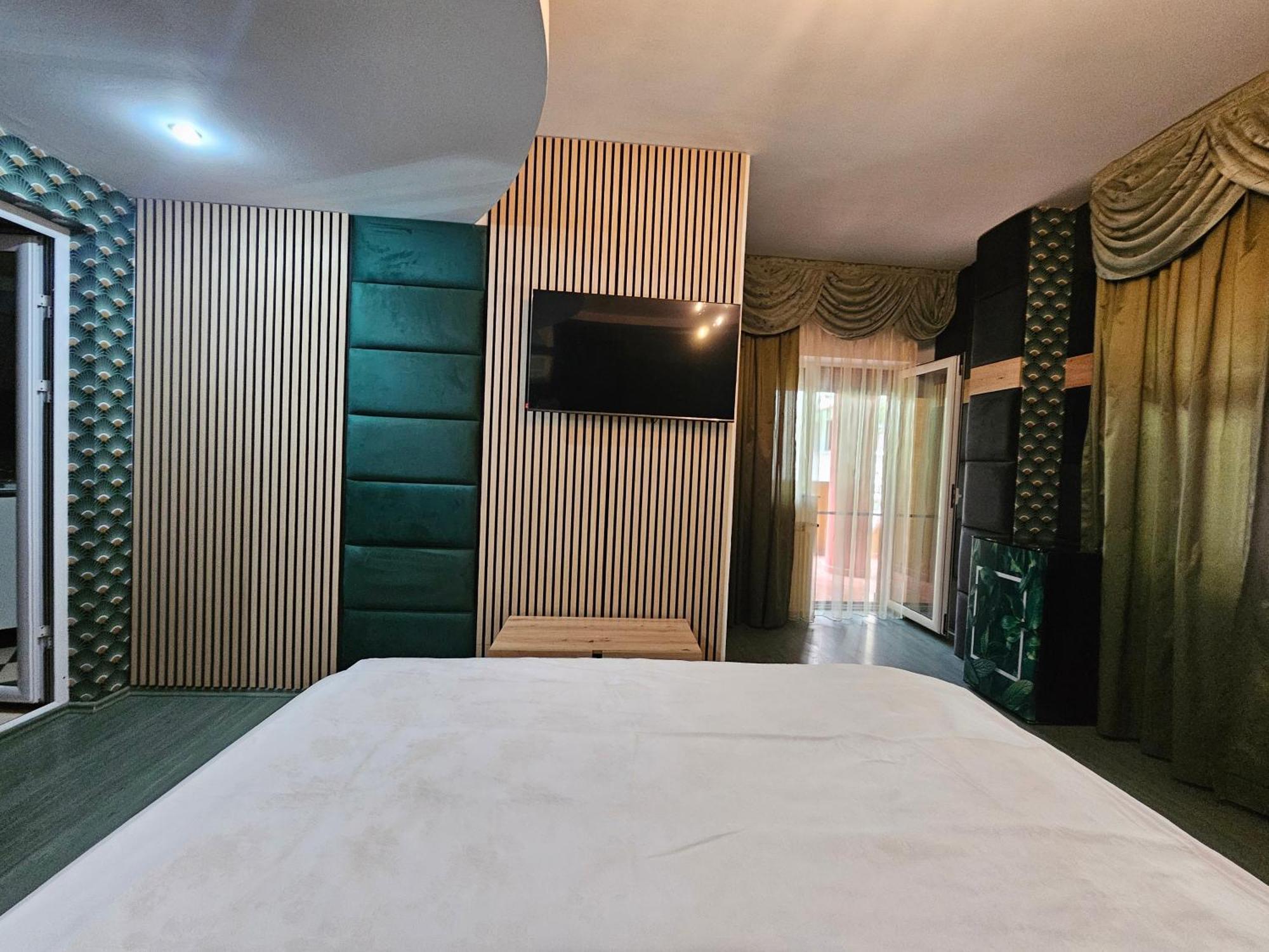Simple Villa Rooms National Arena Self Check In Bukarest Exterior foto